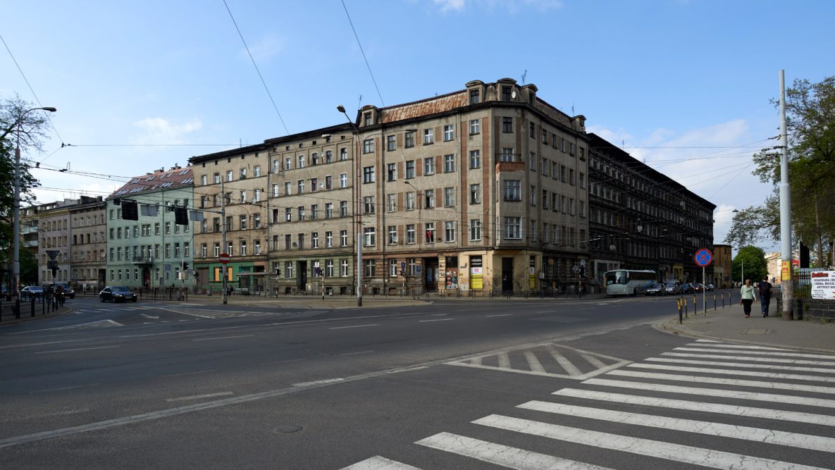Kamienice przy ul. Pułaskiego sprzedane za ponad 17 milionów złotych.
