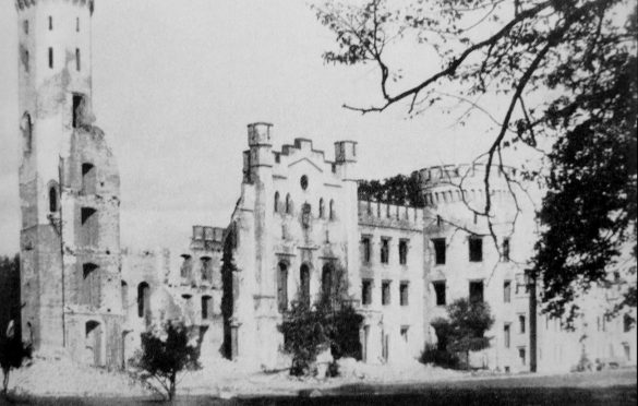 Pałac Sybilli - lata 1955-1960