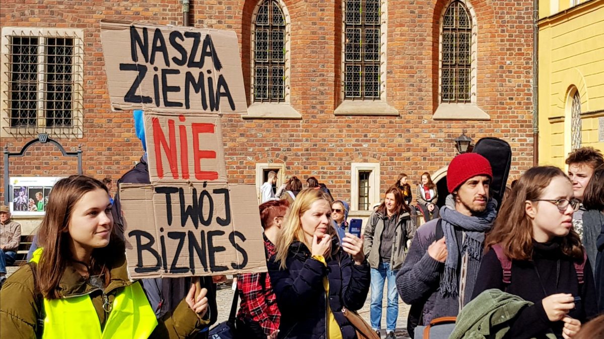W piątek we Wrocławiu odbędzie się Młodzieżowy Strajk Klimatyczny. Możliwe utrudnienia w ruchu.