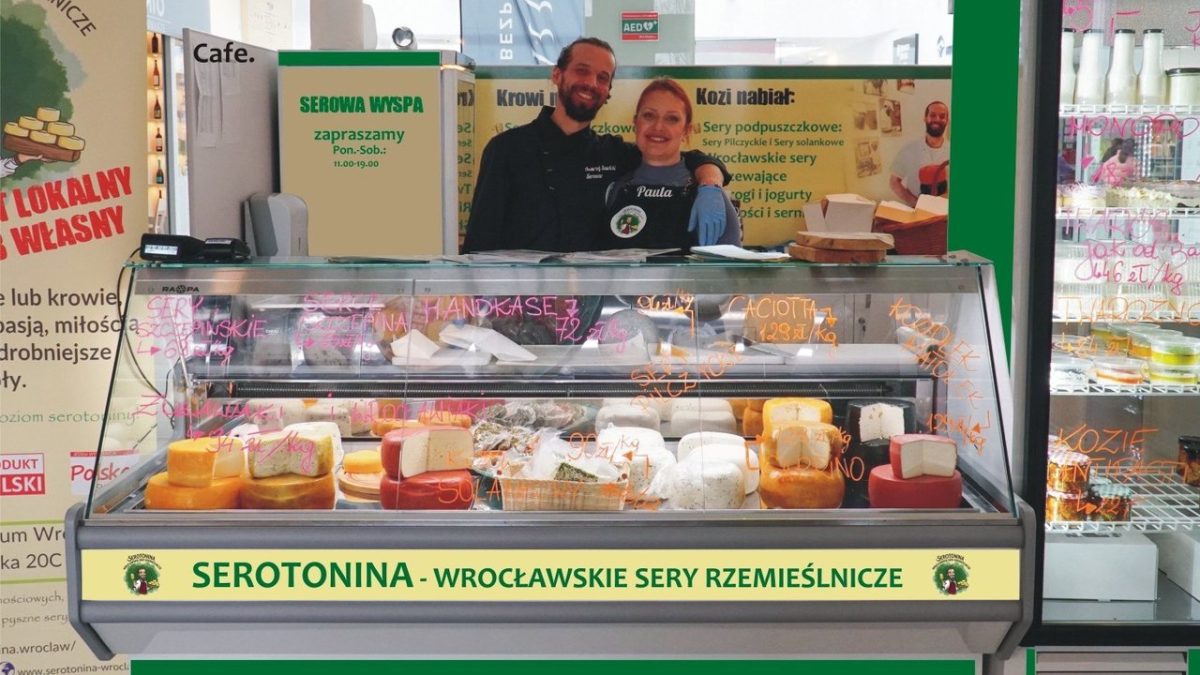 Uwielbiasz sery? Odwiedź Serotoninę i spróbuj rzemieślniczych serów prosto z Wrocławia.
