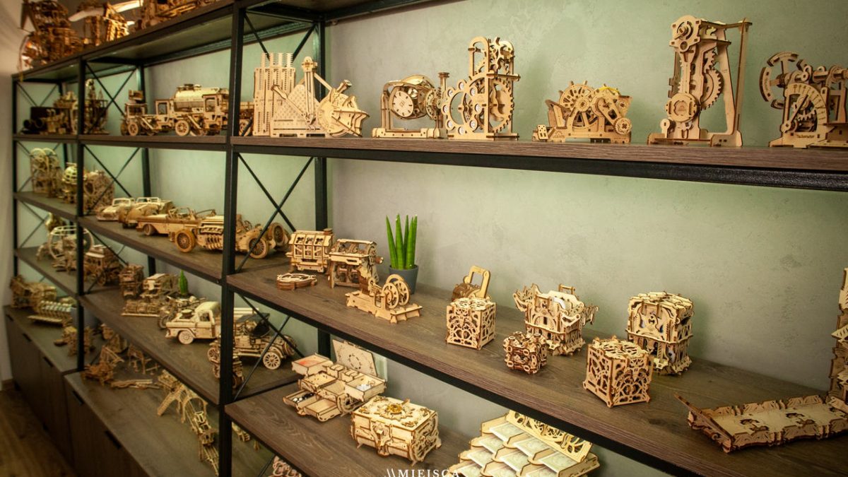 UGEARS – czyli drewniane modele 3D, z którymi kreatywnie spędzisz czas.