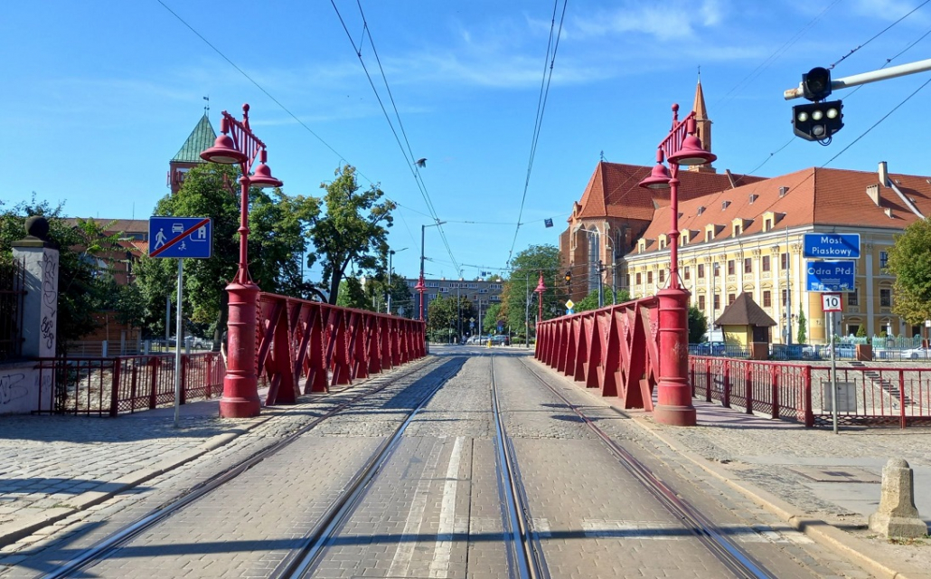 Na most Piaskowy wróciły tramwaje.