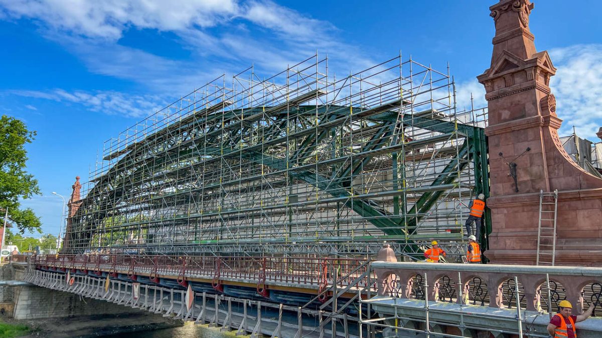 ZDiUM ogłosił przetarg na kolejny remont Mostu Zwierzynieckiego. Poprzednie prace cały czas trwają.