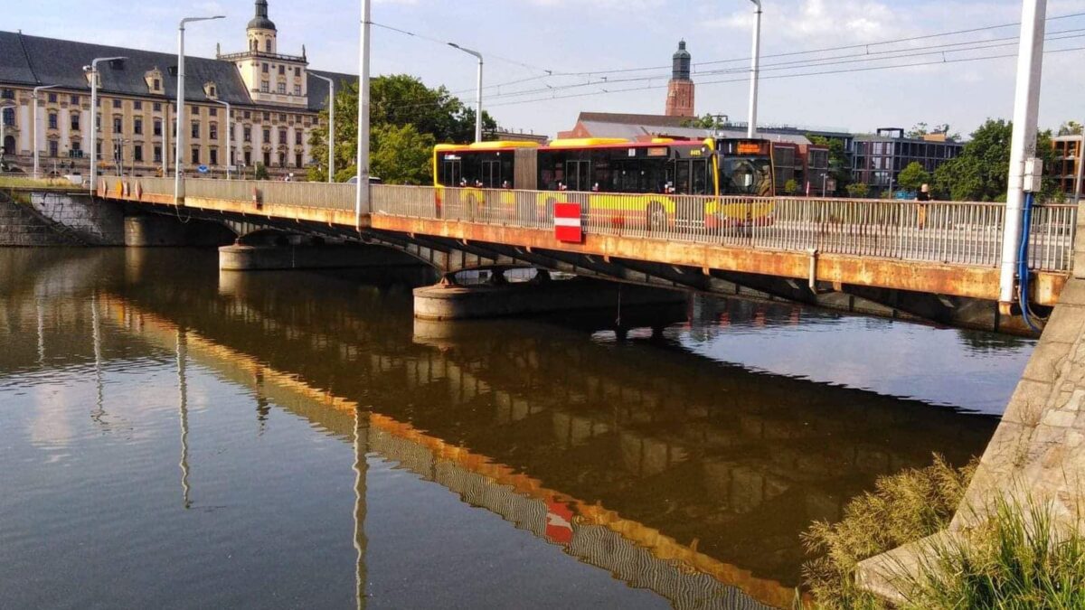 Mosty Uniwersyteckie do remontu. ZDiUM ogłosił przetarg.